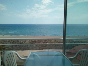 Appartement 3 pièces front de mer